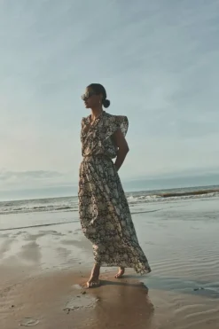 By bar Blouses*danee veda blouse | veda print