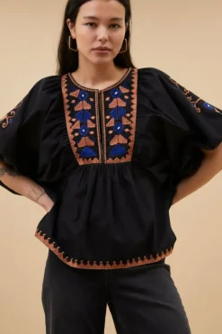 By bar Blouses*gabie embroidery blouse | jet black