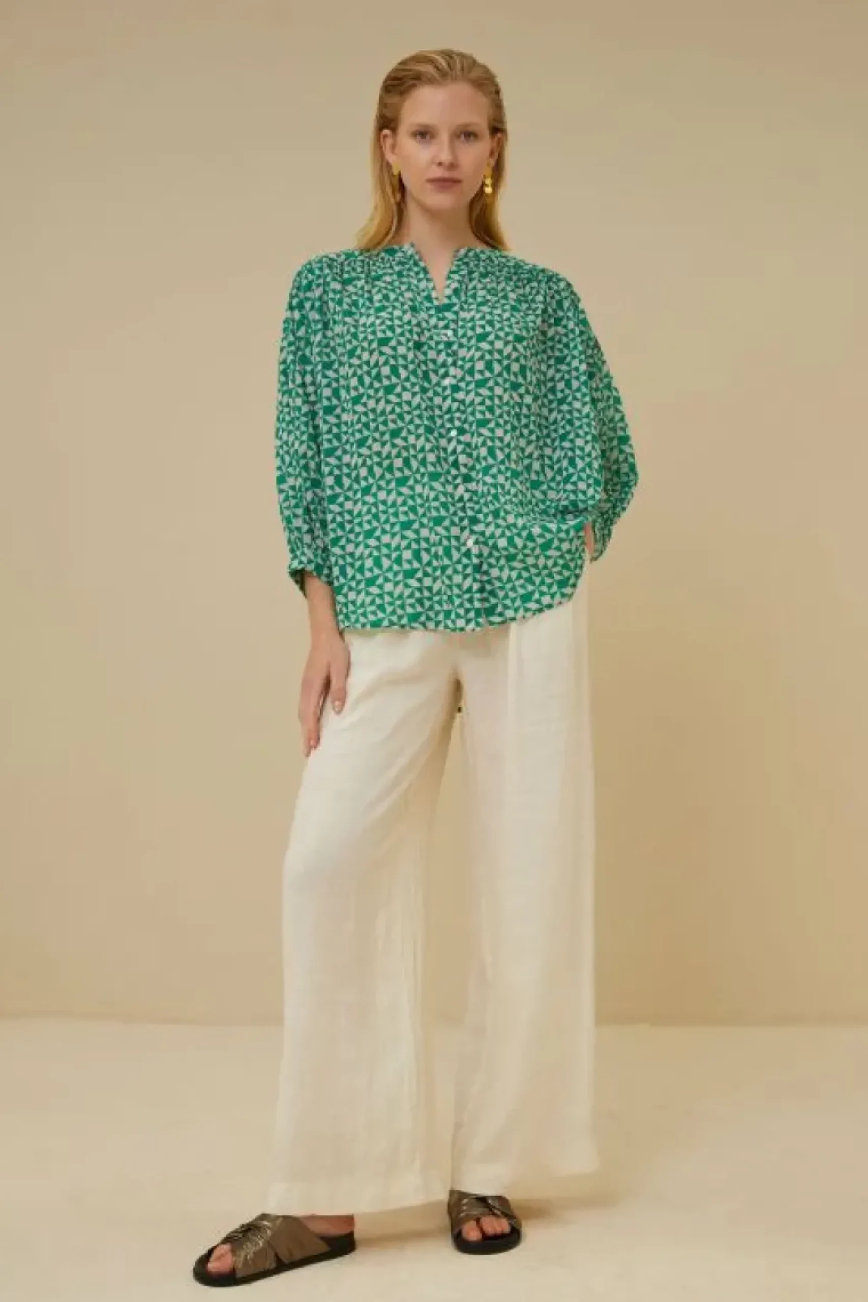 By bar Blouses*lucy graphic blouse | graphic green