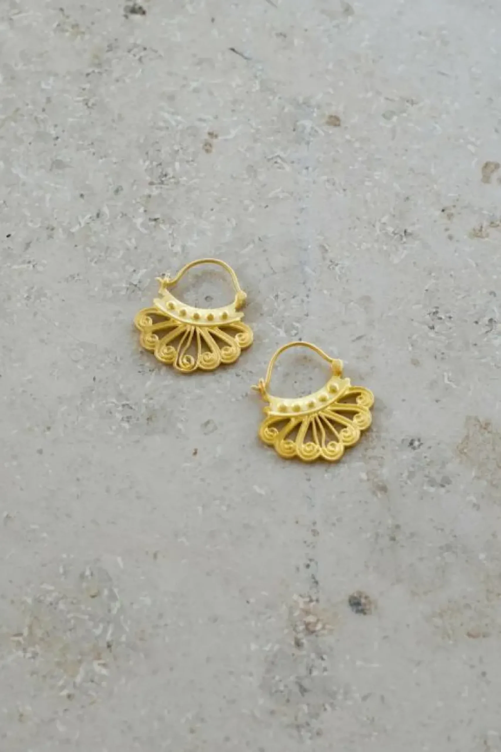 By bar Oorbellen|Sieraden*maartje earring | gold