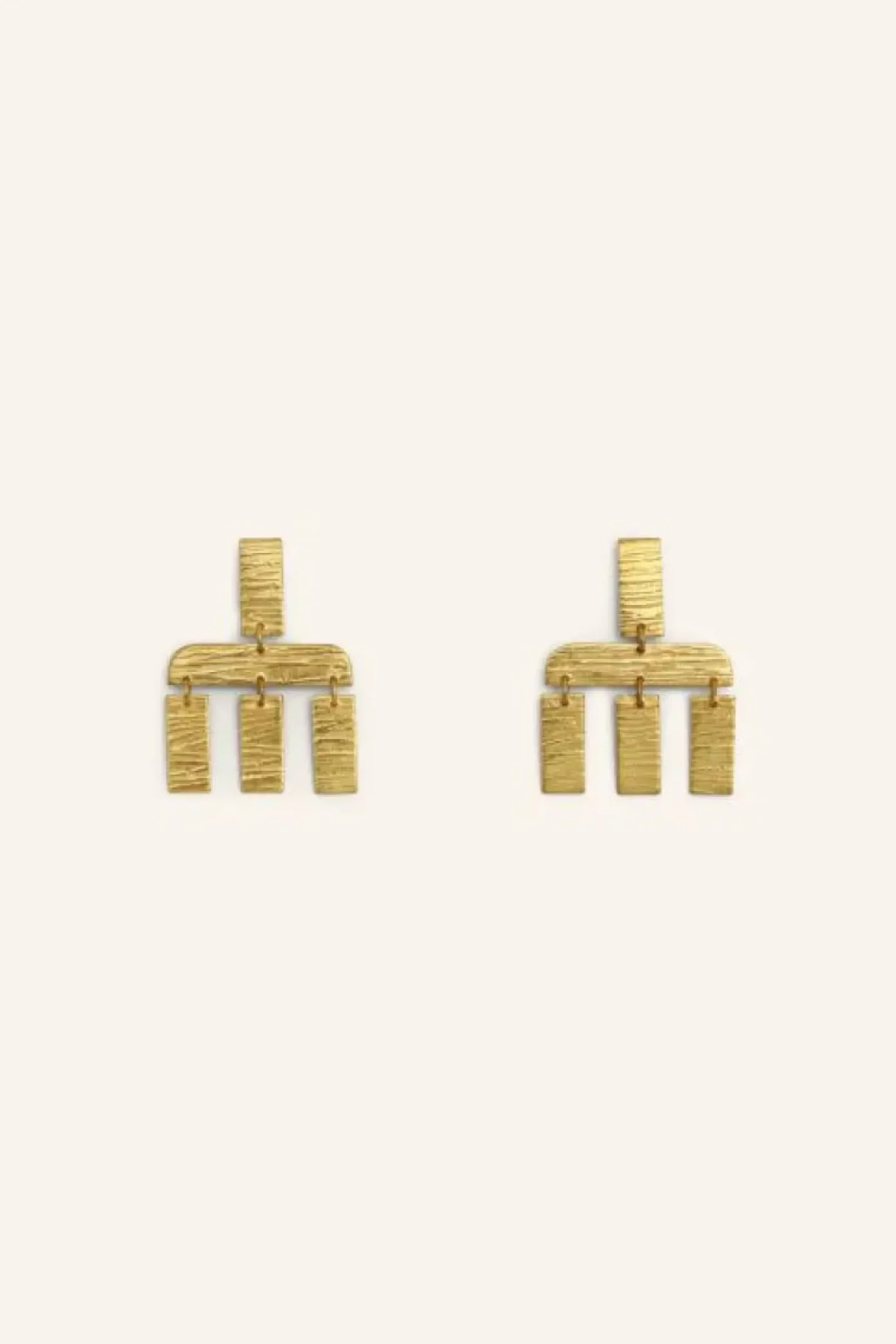 By bar Sieraden|Oorbellen*puck single earring | gold