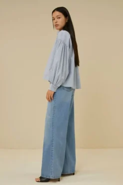 By bar Blouses*sarah short pin stripe blouse | indi grey